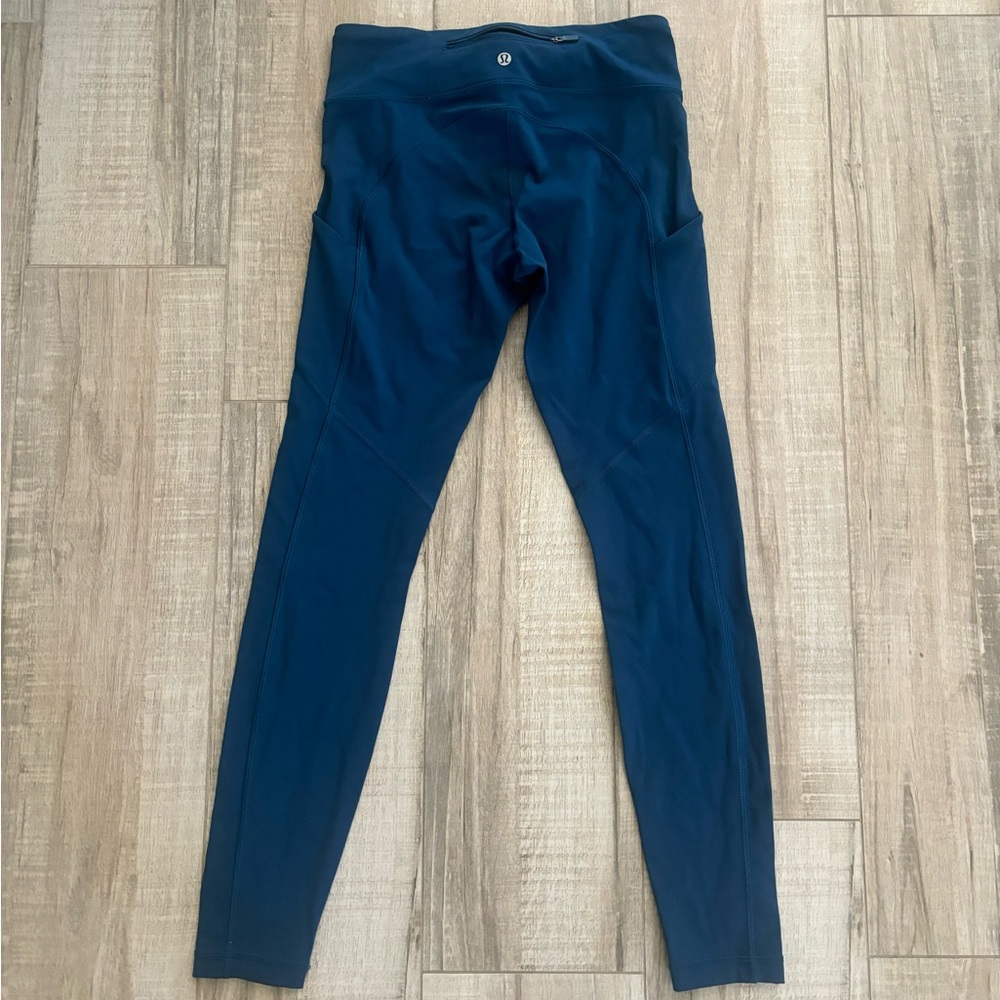 Lululemon leggings size 6